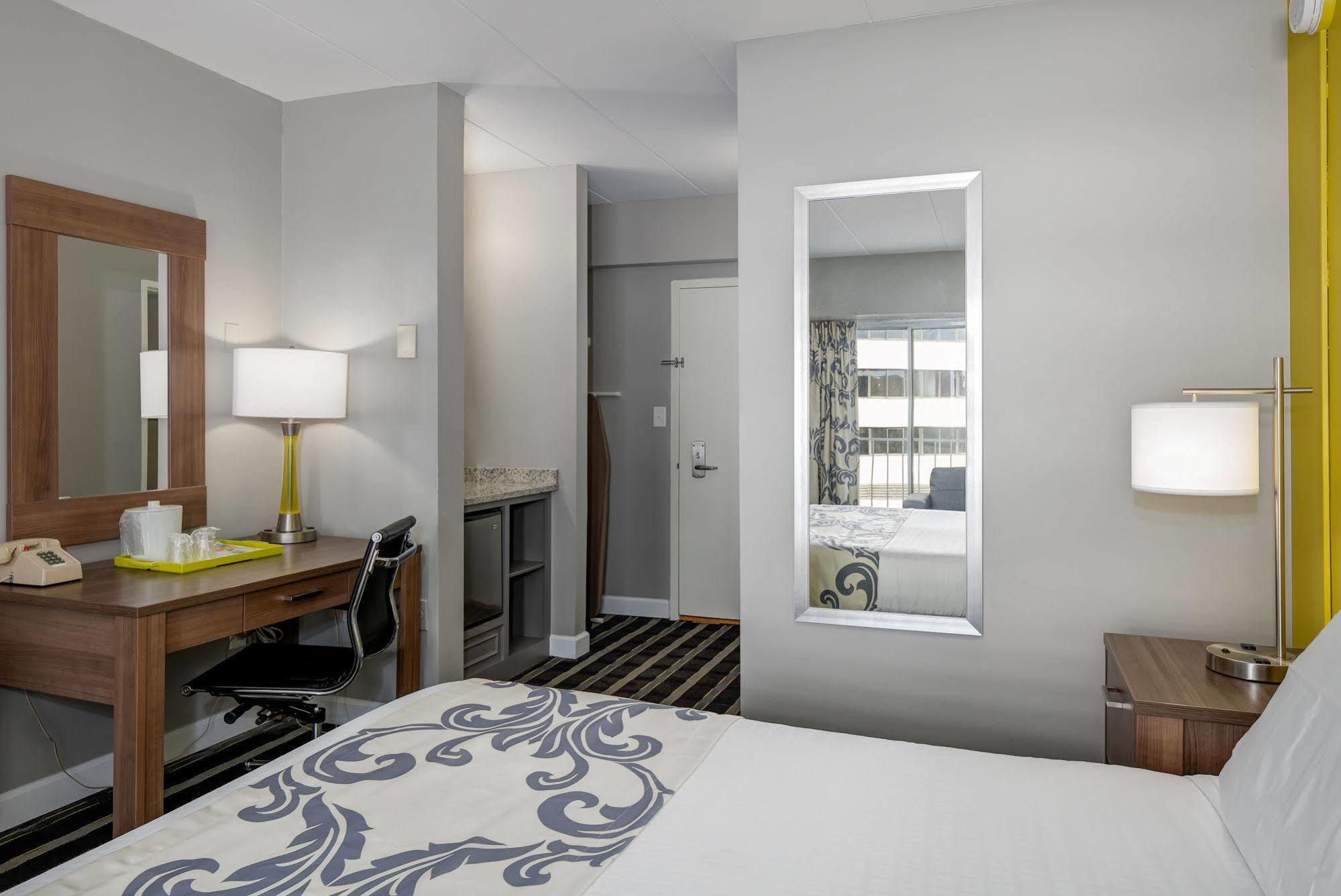 Americana Hotel Arlington Extérieur photo